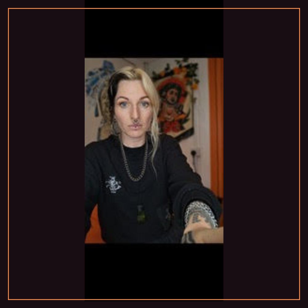Meet Laura, our new body piercer